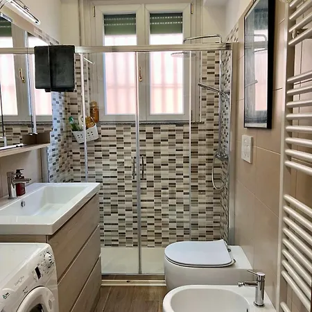 Montebello פיאצ'נצה